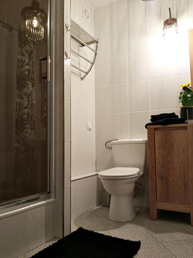 Downtown Studio Appartement Zielona Góra Buitenkant foto